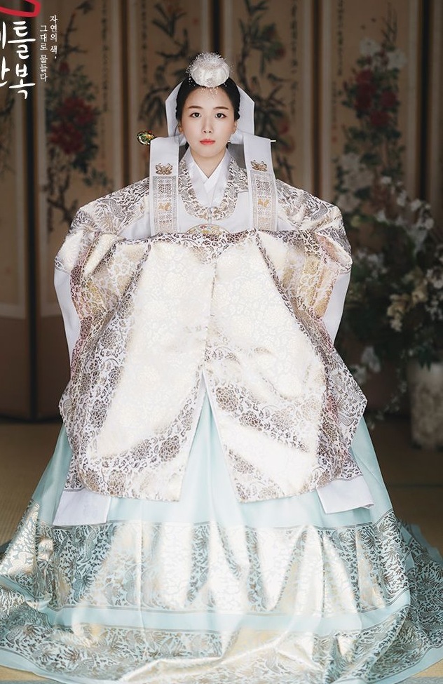 The New Hanbok 대표 이미지